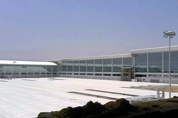 New Luanda airport airside apron